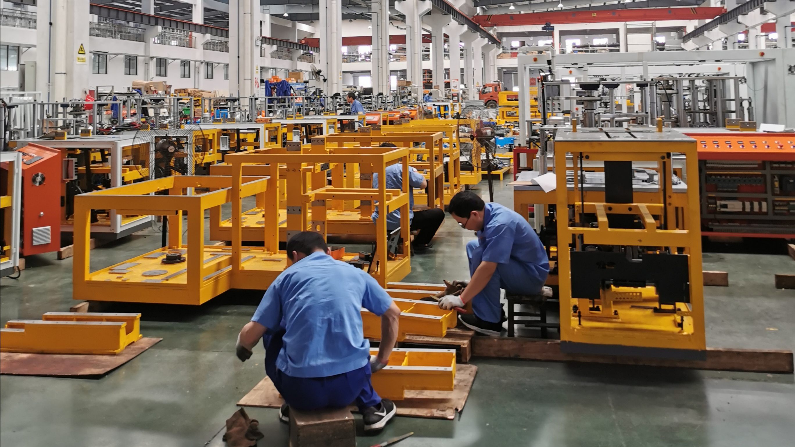 【新發(fā)現(xiàn)機(jī)械】小紙杯大需求，紙杯幕后的產(chǎn)業(yè)者